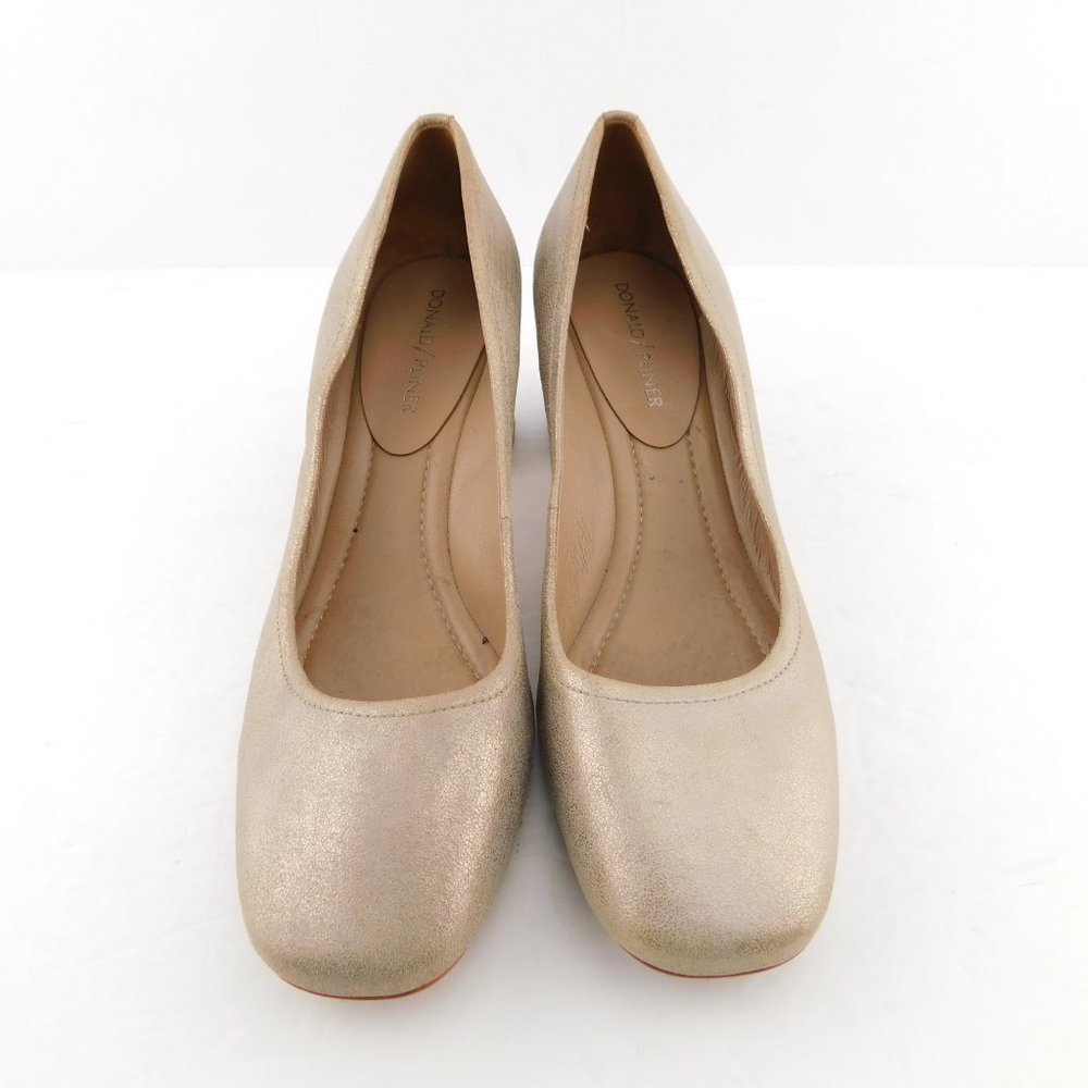 DONALD PLINER Brushed Metallic Gold Leather Block Heel Pumps 9.5